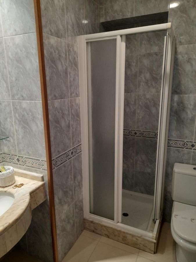 Hotel Os Carballos Сигуэйро Экстерьер фото